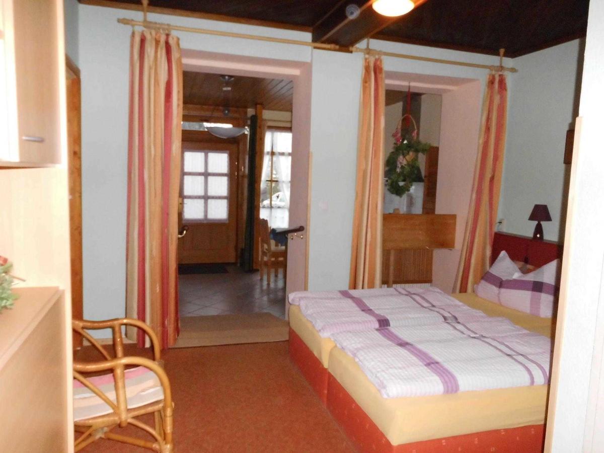 Scarbarth Ferienwohnung _ Objekt 2 Rostock Extérieur photo